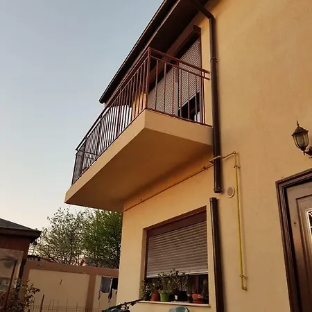 Vila Marcos *